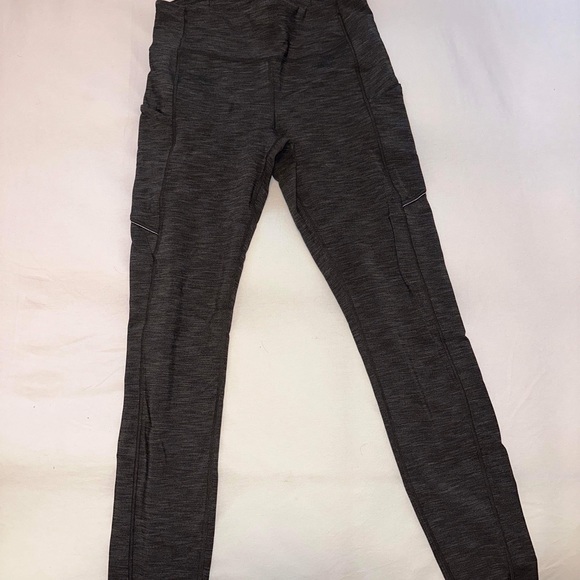 Lululemon leggings - Picture 7 of 10